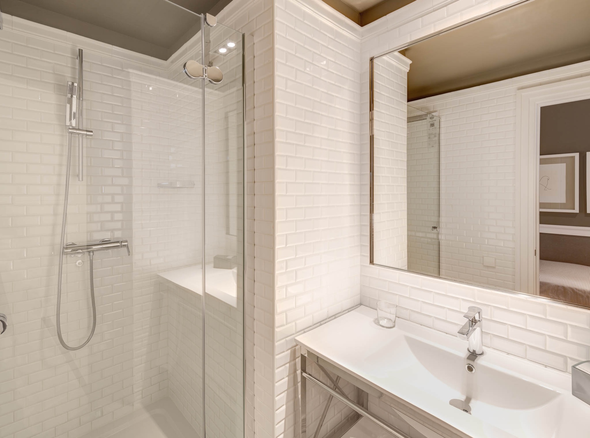 Basic | Hotel Granvia - Barcelona