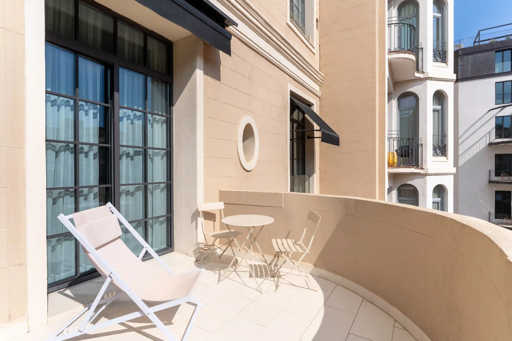 Terraza privada - Habitación Deluxe | Hotel Granvia