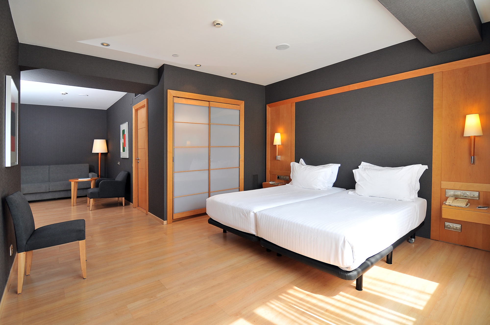 Habitación Triple en Hotel BCN Universal